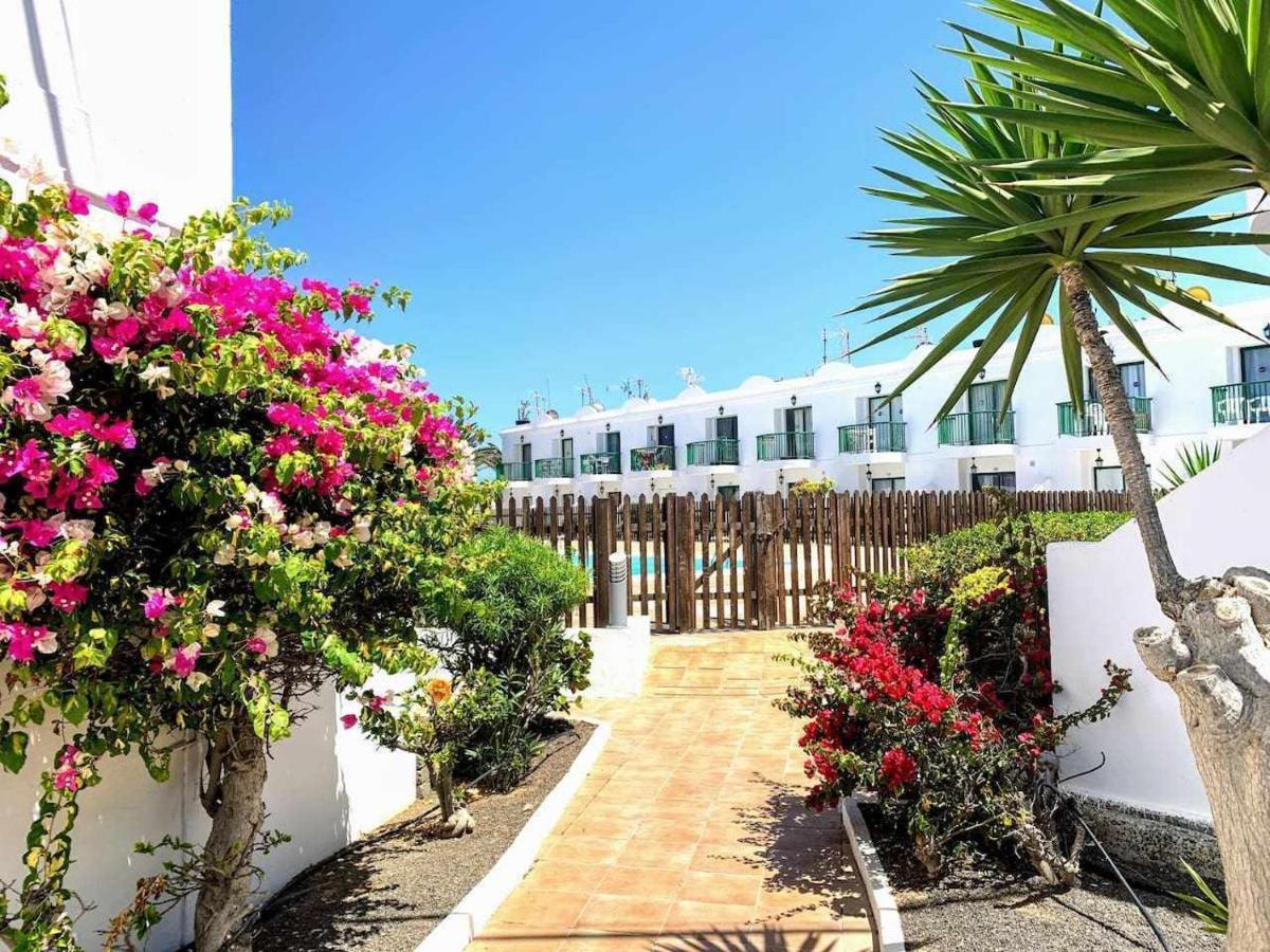 Blue Island Pool View & Wi-Fi By Irent Fuerteventura Apartment Corralejo Exterior photo