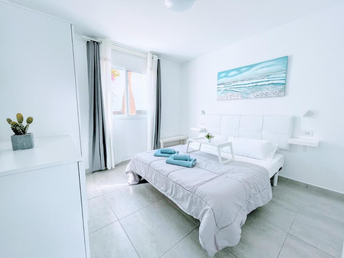 Blue Island Pool View & Wi-Fi By Irent Fuerteventura Apartment Corralejo Exterior photo