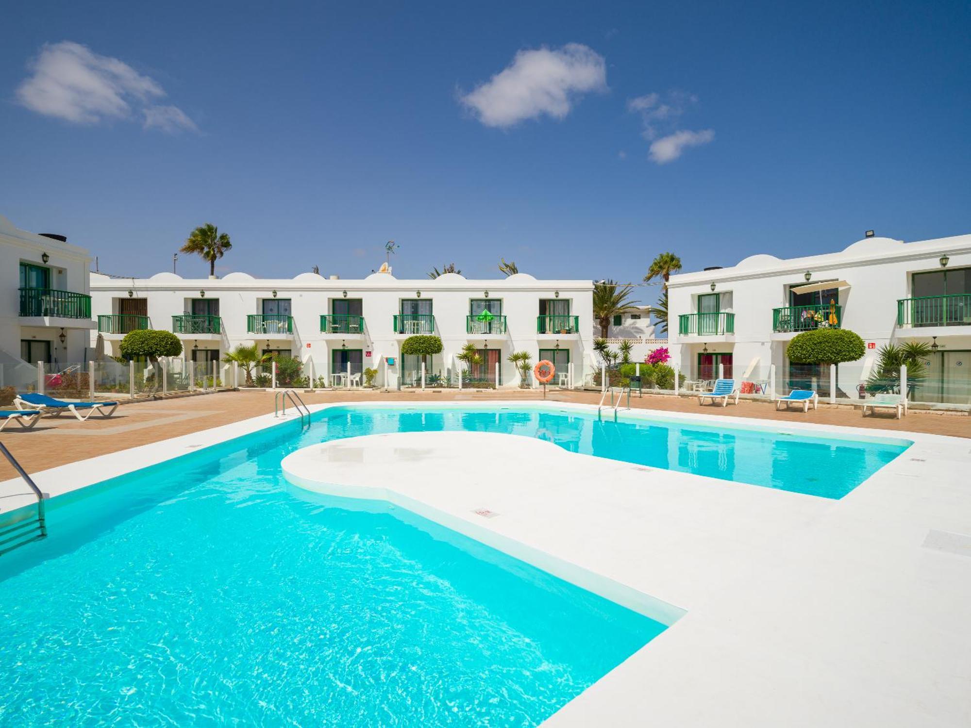 Blue Island Pool View & Wi-Fi By Irent Fuerteventura Apartment Corralejo Exterior photo