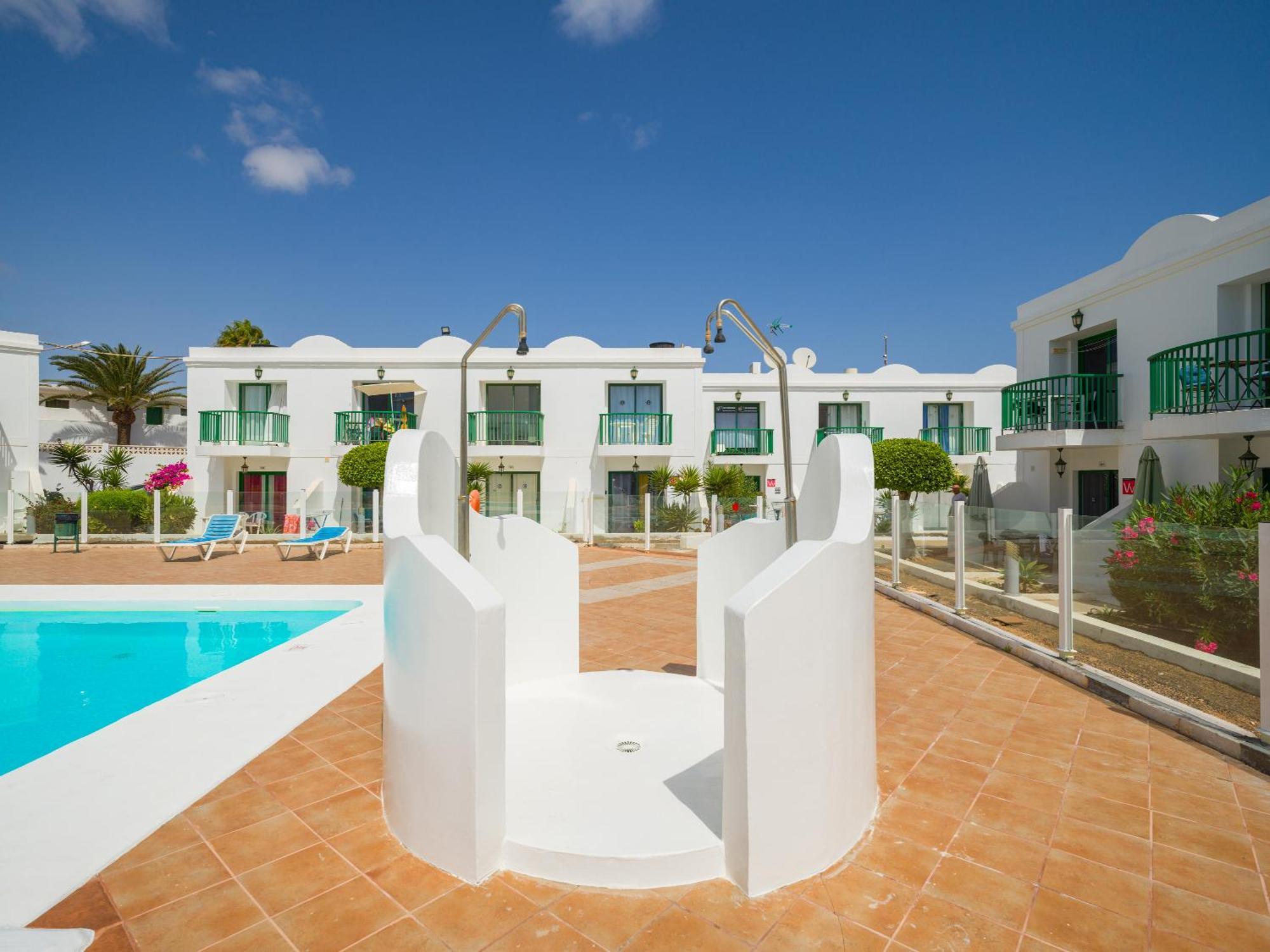 Blue Island Pool View & Wi-Fi By Irent Fuerteventura Apartment Corralejo Exterior photo